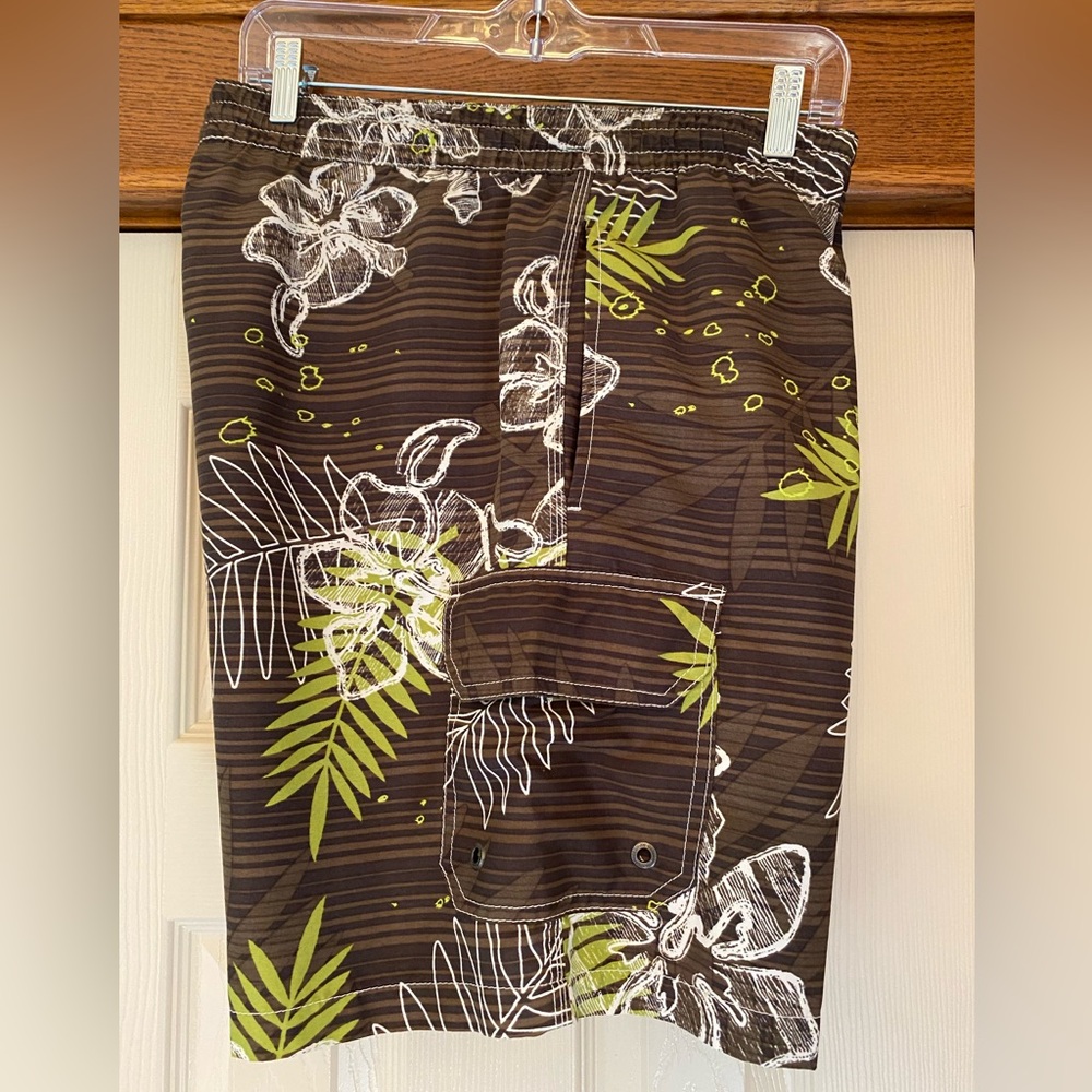 Caribbean Joe Mens Brown Floral Cargo Swim Trunks Sz M
